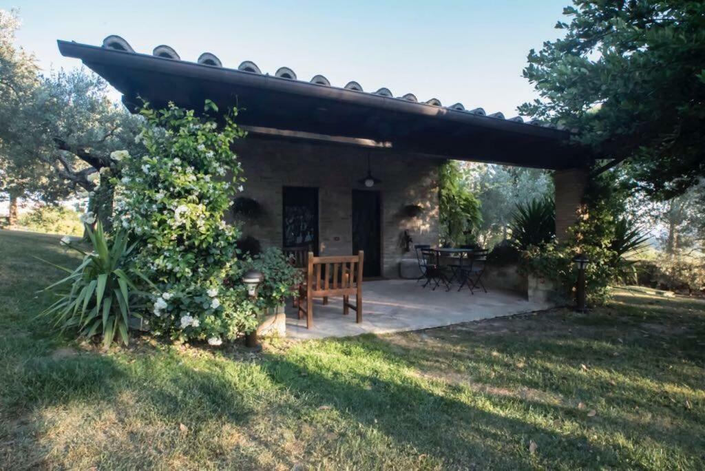 Dimora Borgogni: Country House Pérouse Extérieur photo